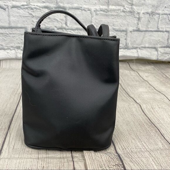 Chateau mini bucket bag w/snap close & straps - Picture 5 of 11